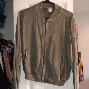 Army green jacket size M